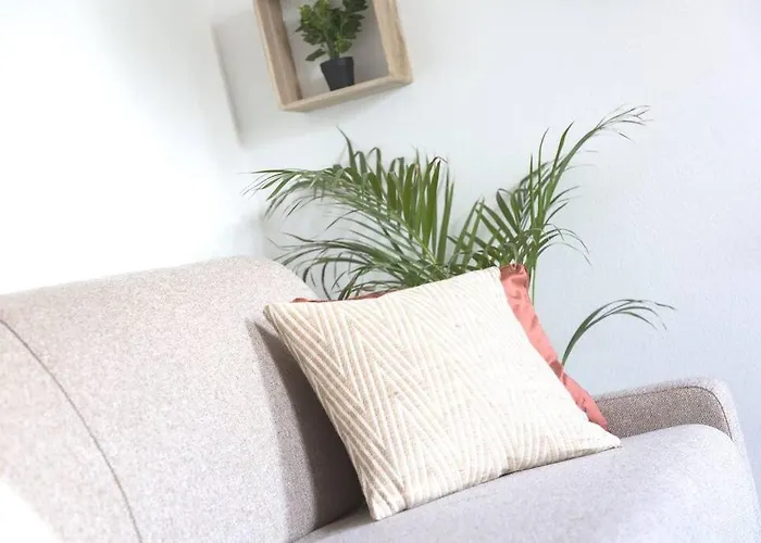 L\'Authentique *Studio *Parking Prive* *Wifi*Calme